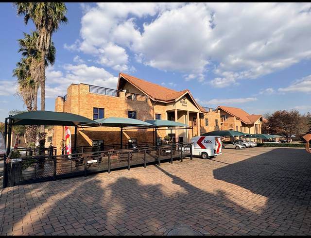 140M² OFFICE TO LET IN FOURWAYS